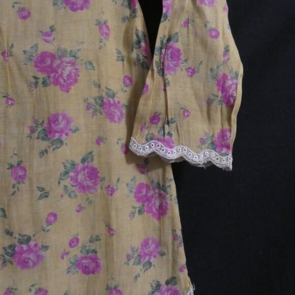 ETHNIC KIDS | 8-9 years | Traditional Floral and Lace Dress - Picture 7 of 16